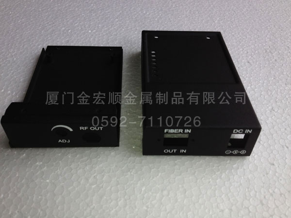 交換機(jī)、收發(fā)器網(wǎng)管機(jī)箱系列1